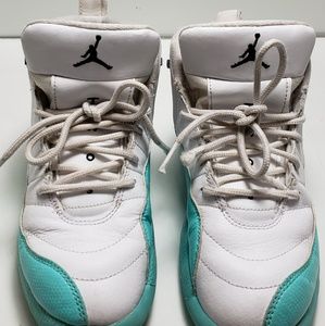 Girls Jordan leather sneakers Size 2Y